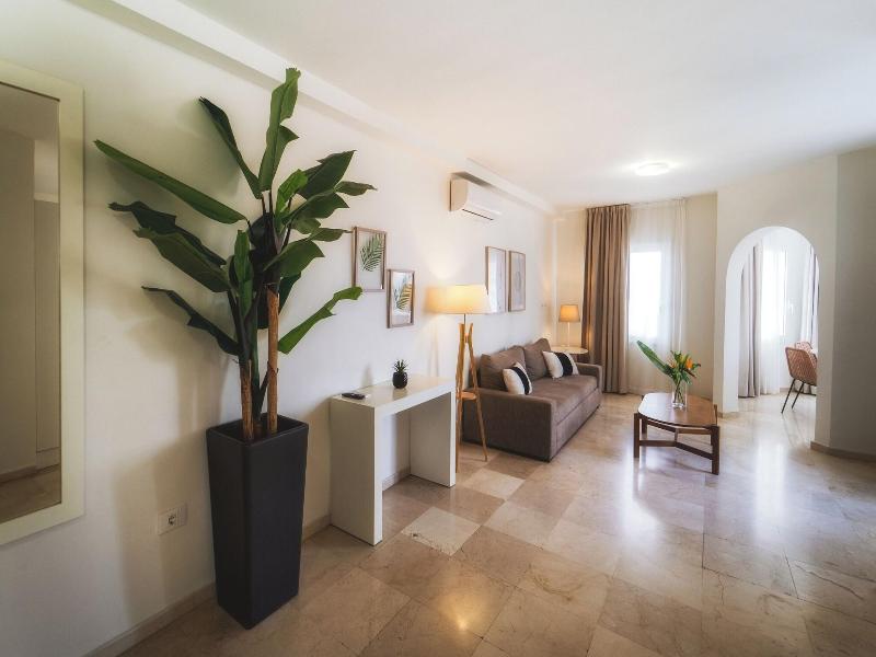 Los Olivos Beach Resort image