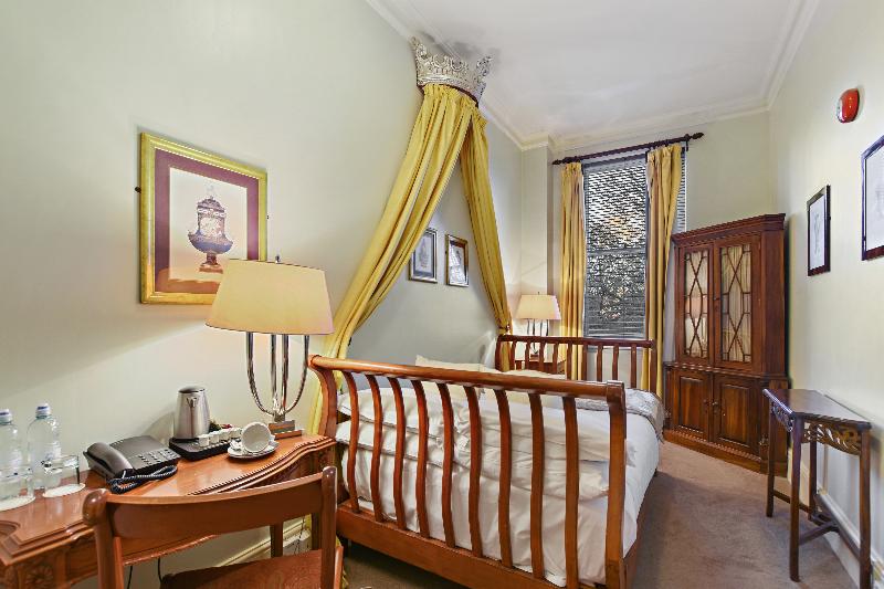 Twenty Nevern Square image