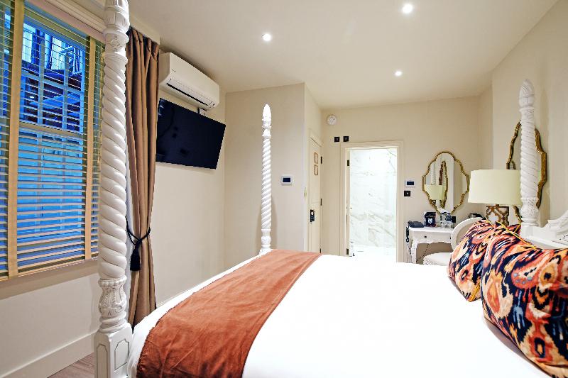 Twenty Nevern Square image