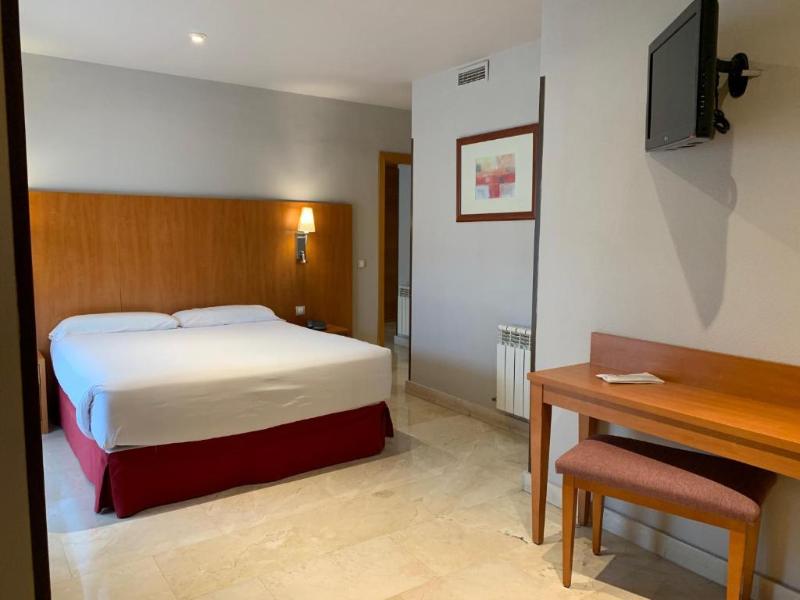 Exe Gran Hotel Almenar image