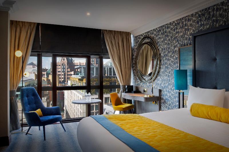 Leonardo Royal Hotel London City photograph