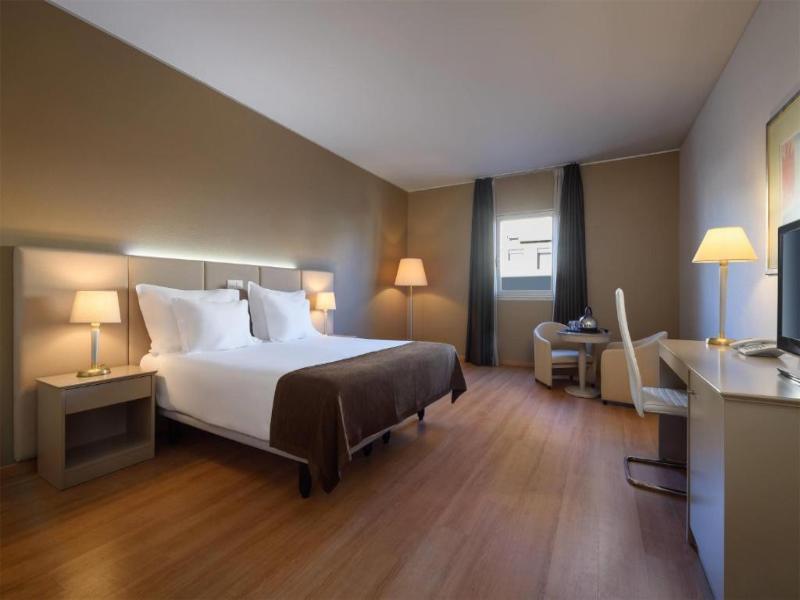 TRYP Porto Centro Hotel image