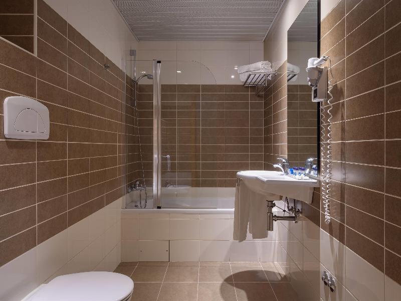 TRYP Porto Centro Hotel image