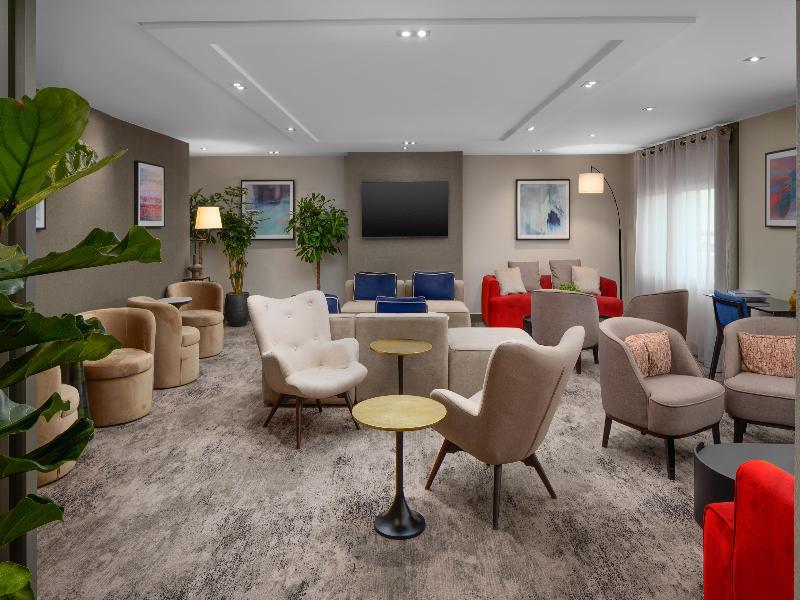 Hilton London Heathrow Airport image