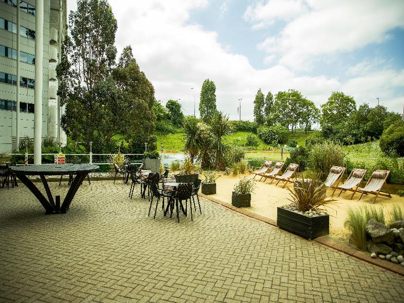 Hilton London Heathrow Airport image