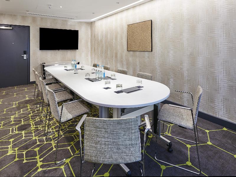 Hilton London Heathrow Airport image