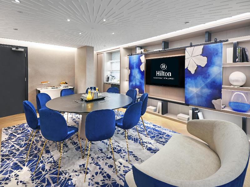 Hilton London Heathrow Airport image