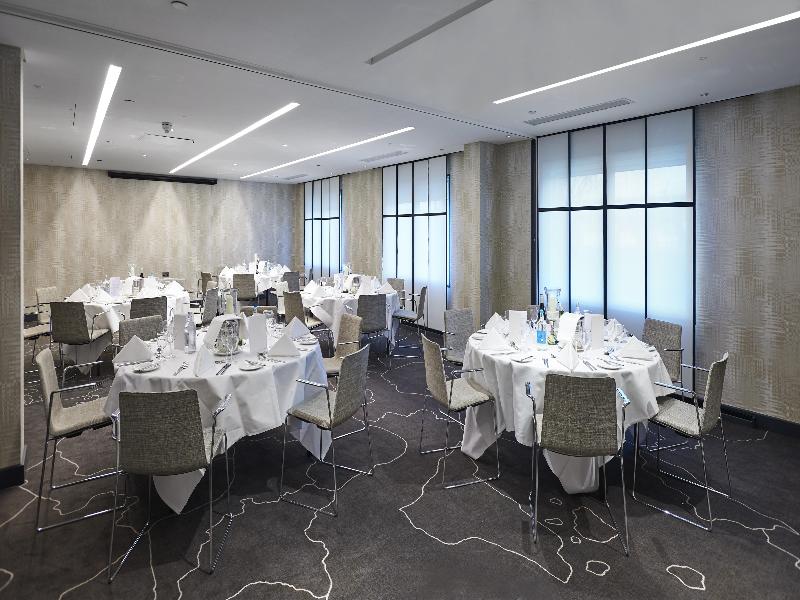 Hilton London Heathrow Airport image