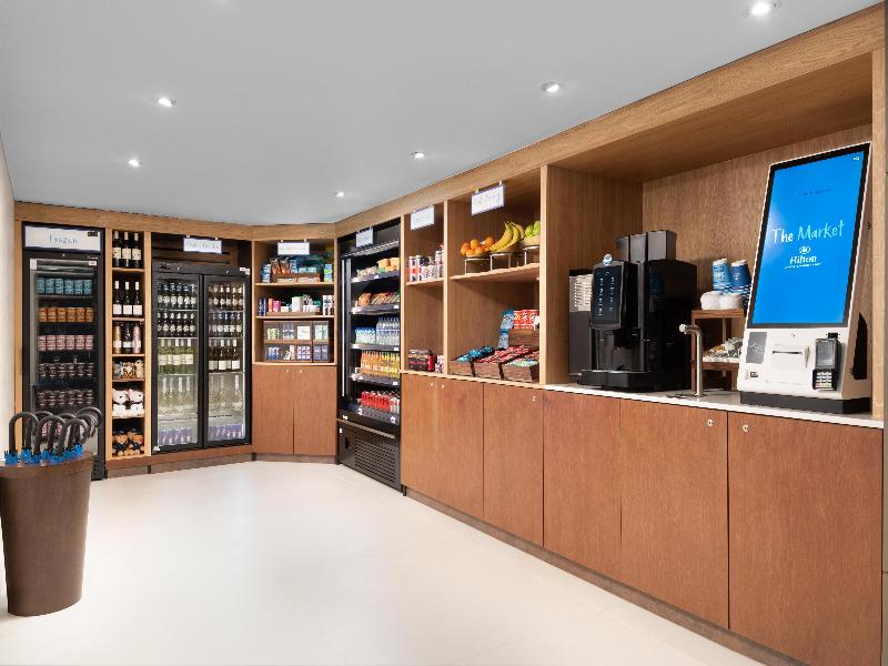 Hilton London Heathrow Airport image