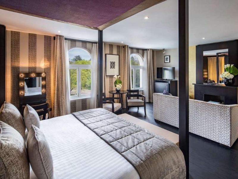 Delano London image