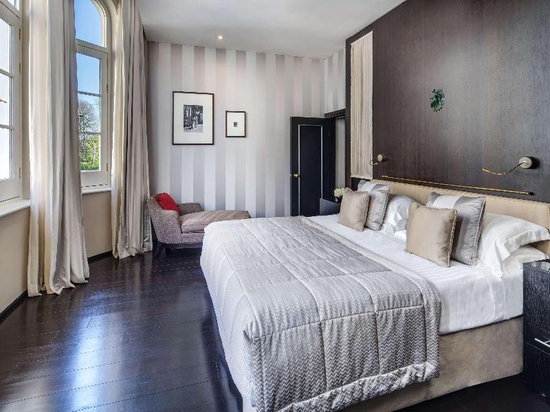 Delano London image
