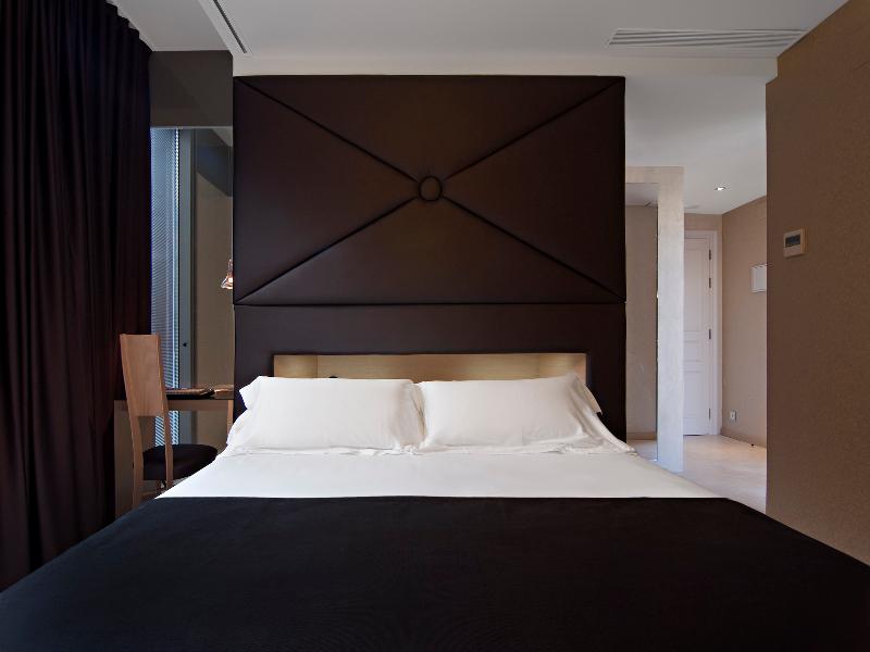 Axel Hotel Barcelona & Urban Spa image