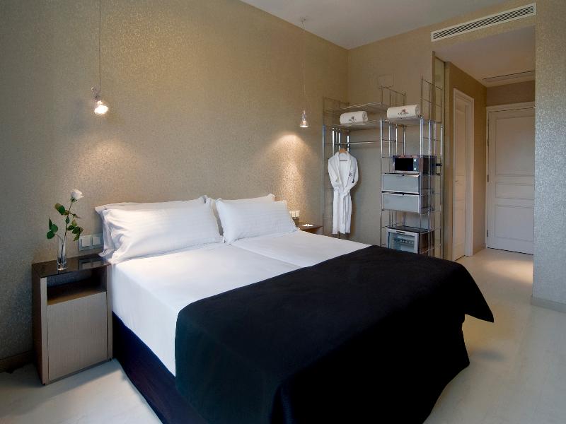Axel Hotel Barcelona & Urban Spa image