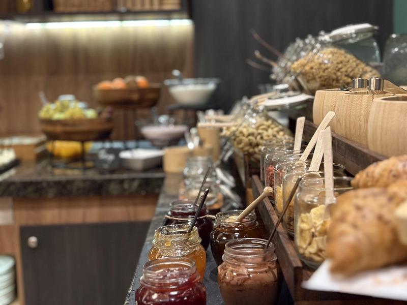 Golden Tulip Varna image