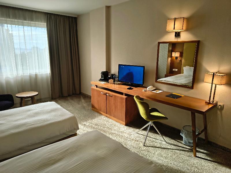 Golden Tulip Varna image
