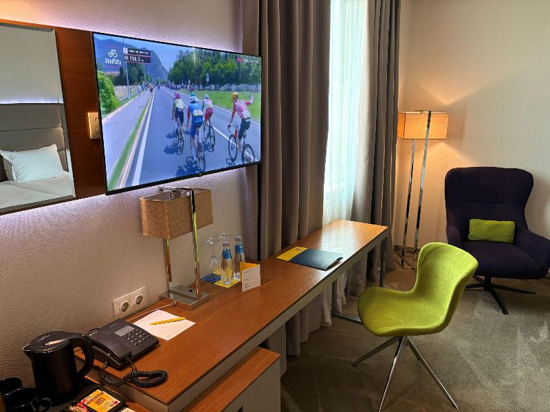 Golden Tulip Varna Hotel image