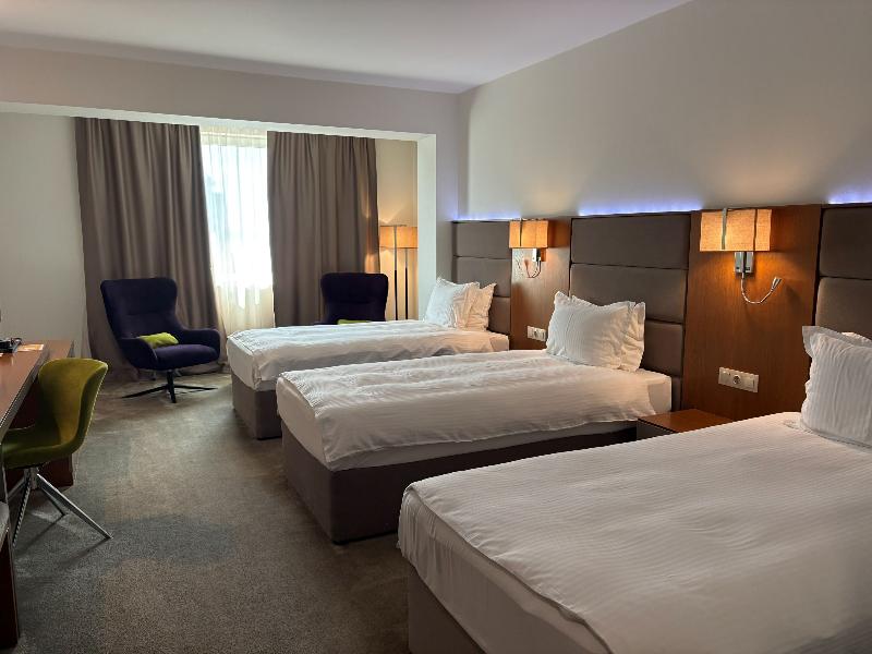 Golden Tulip Varna Hotel image