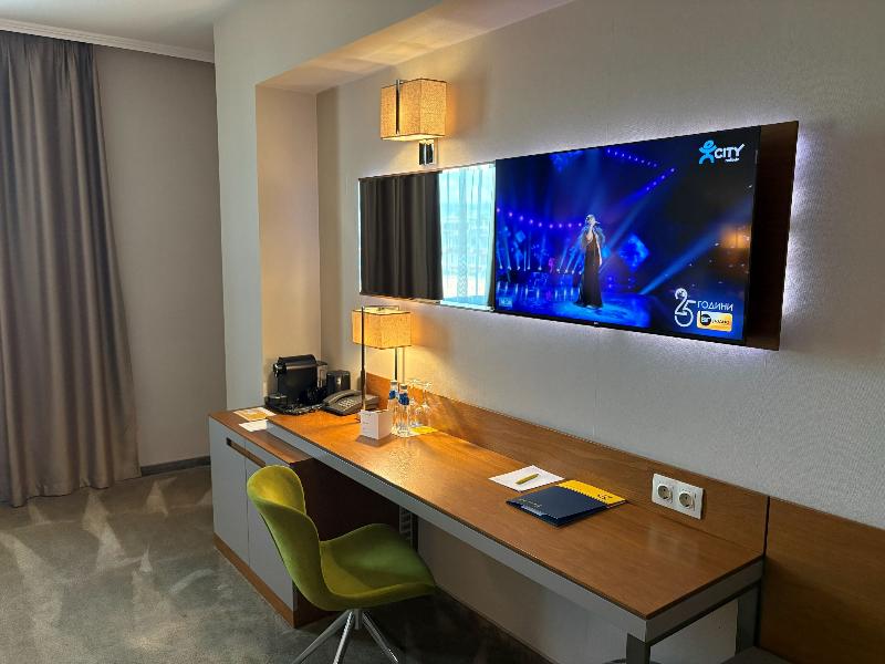 Golden Tulip Varna Hotel image