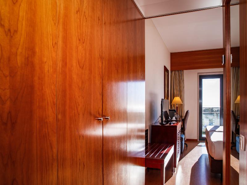 VIP Executive Santa Iria Hotel image