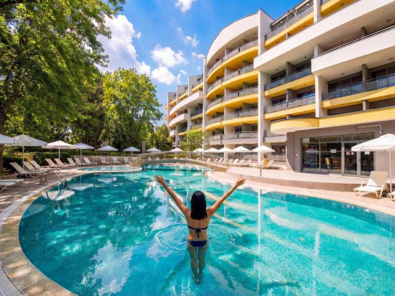 Hotel Perunika image