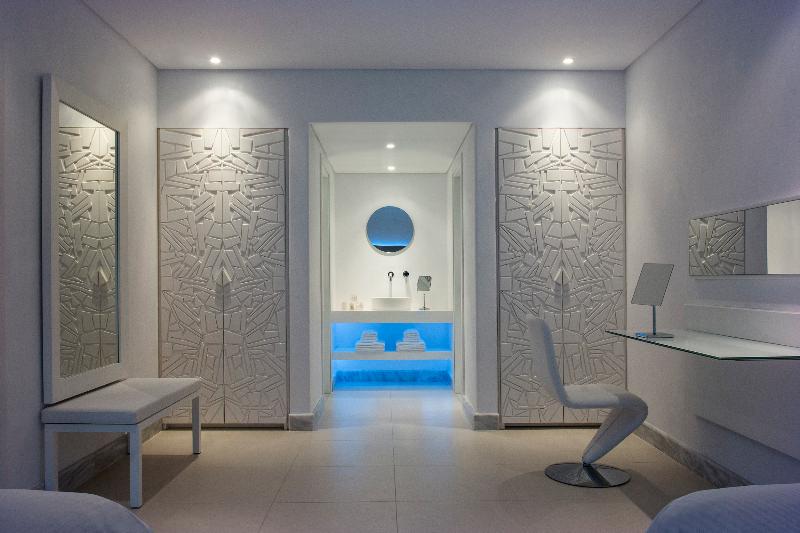 Petasos Beach Resort & Spa