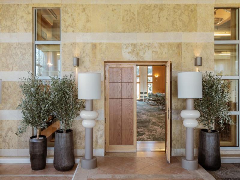 Divani Apollon Palace and Thalasso image