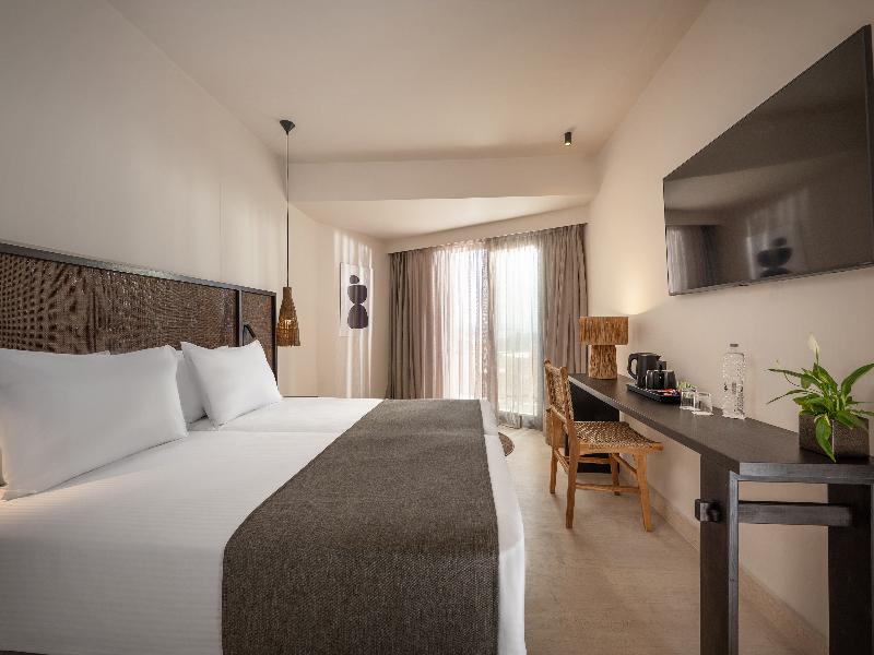 OYA BEACH RESORT image