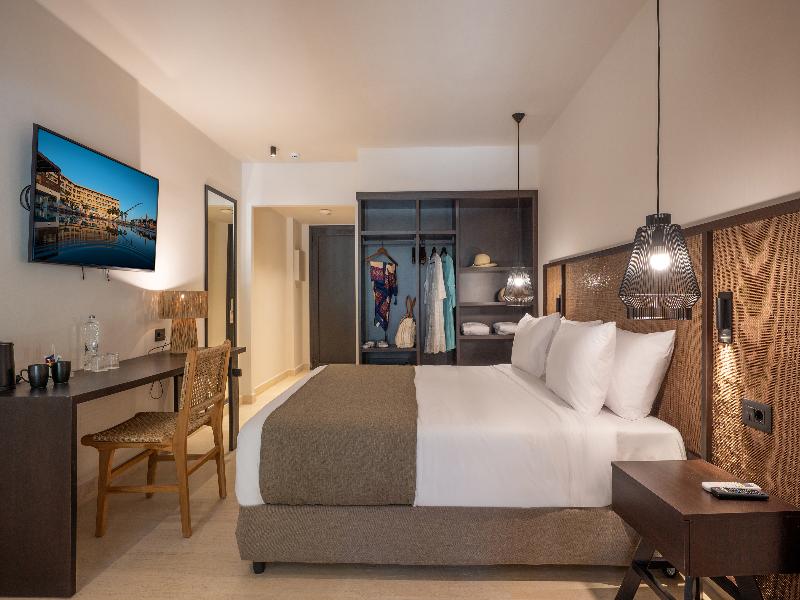 OYA BEACH RESORT image