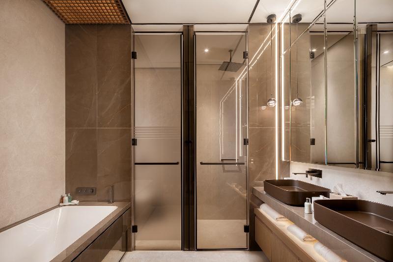 Amathus Beach Hotel Limassol image