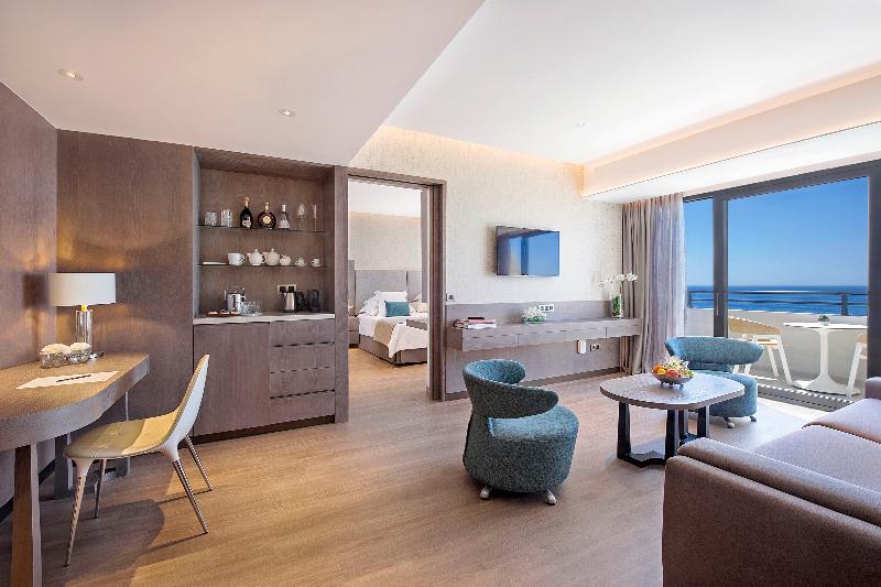 Amathus Beach Hotel Limassol image
