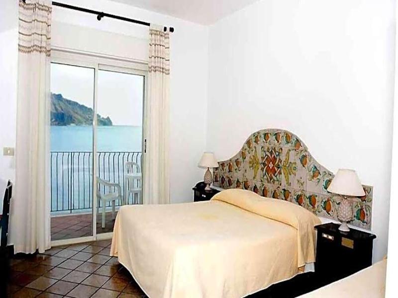Bay Palace image