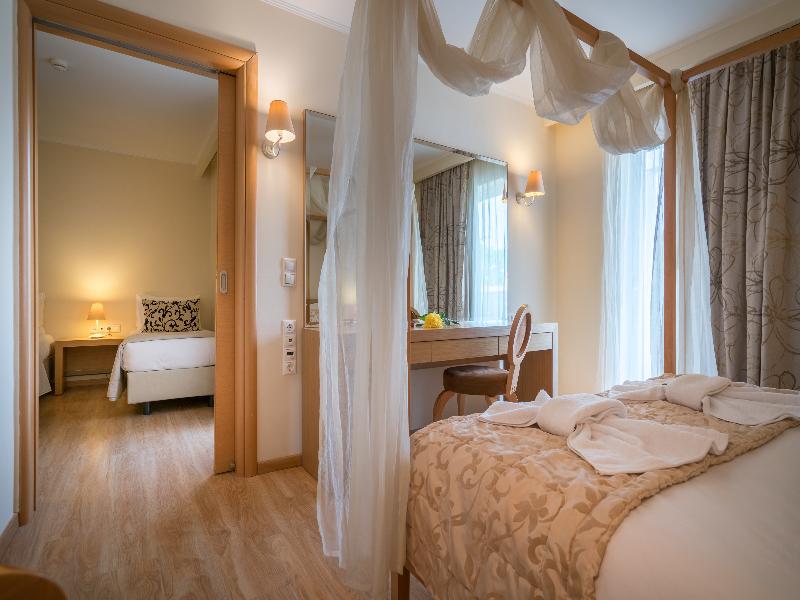 Galaxy Beach Resort BW Premier Collection image