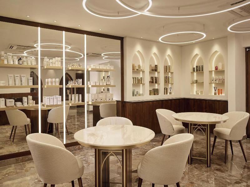 Parklane, a Luxury Collection Resort & Spa image