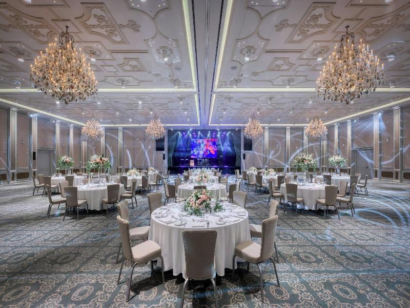 Parklane, a Luxury Collection Resort & Spa image