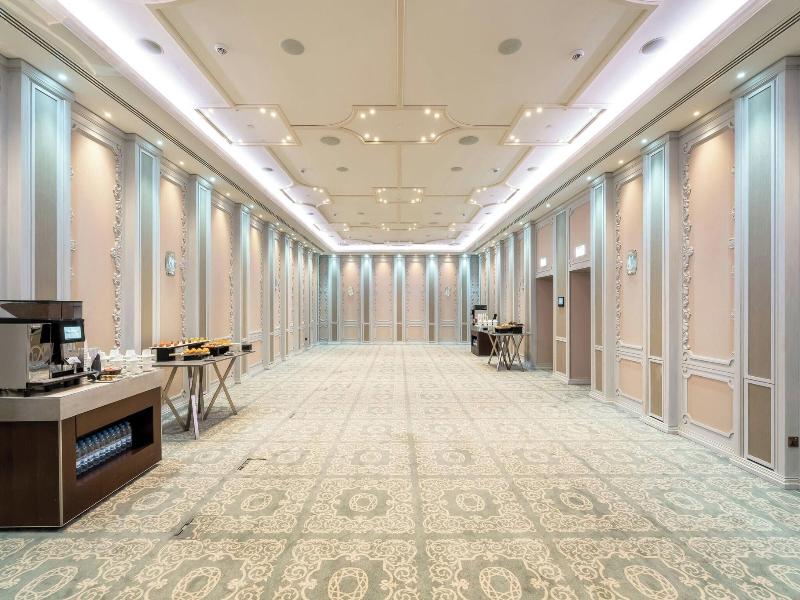 Parklane, a Luxury Collection Resort & Spa image