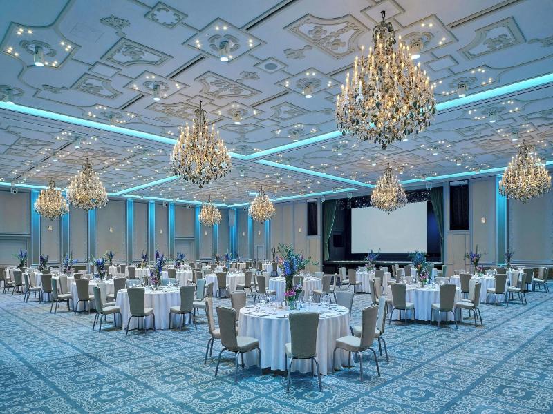 Parklane, a Luxury Collection Resort & Spa image