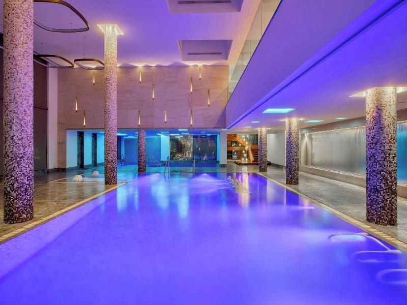 Parklane, a Luxury Collection Resort & Spa image