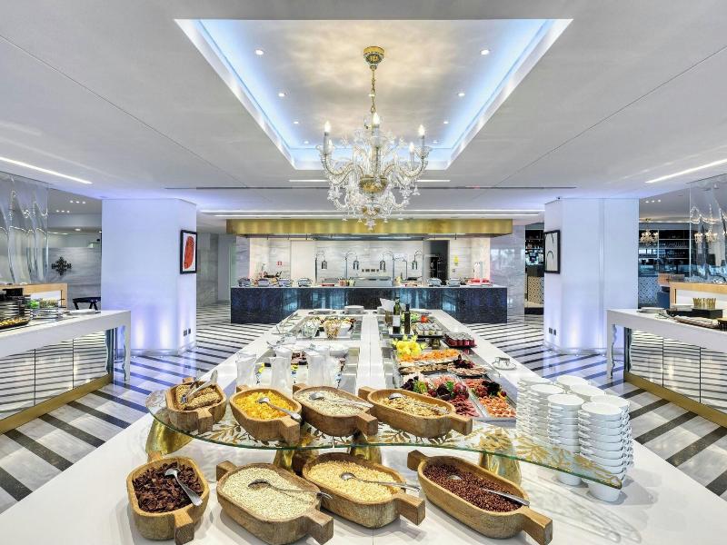 Parklane, a Luxury Collection Resort & Spa image