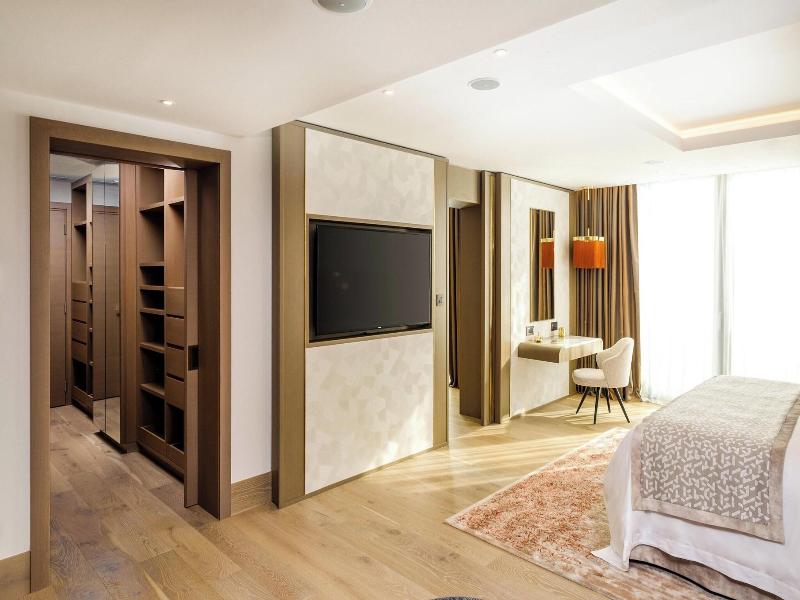 Parklane, a Luxury Collection Resort & Spa image