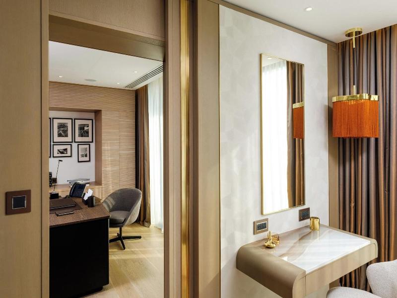 Parklane, a Luxury Collection Resort & Spa image