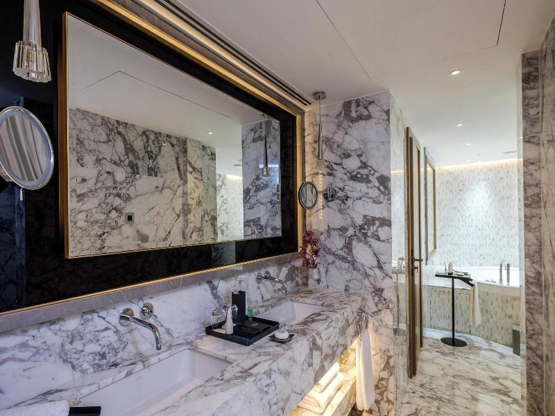 Parklane, a Luxury Collection Resort & Spa image