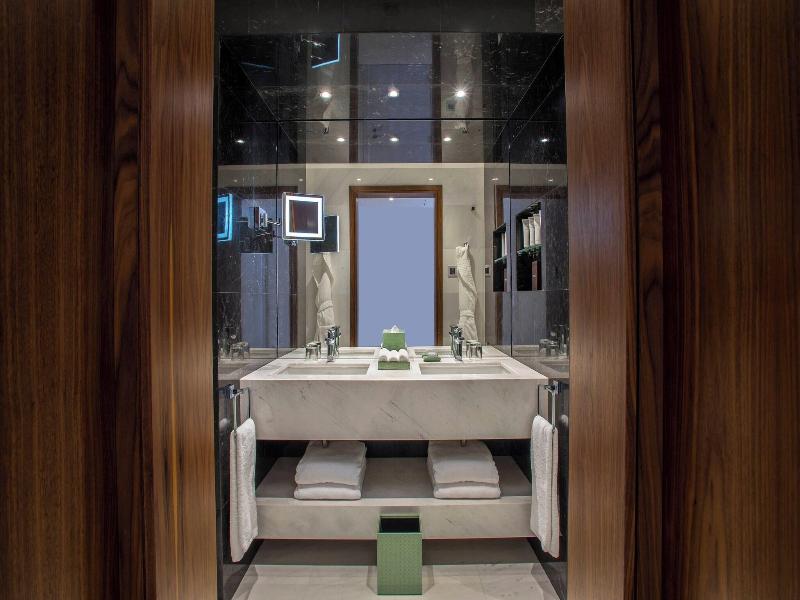 Parklane, a Luxury Collection Resort & Spa image
