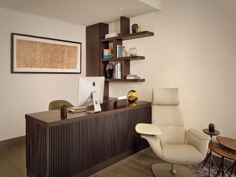 Parklane, a Luxury Collection Resort & Spa image