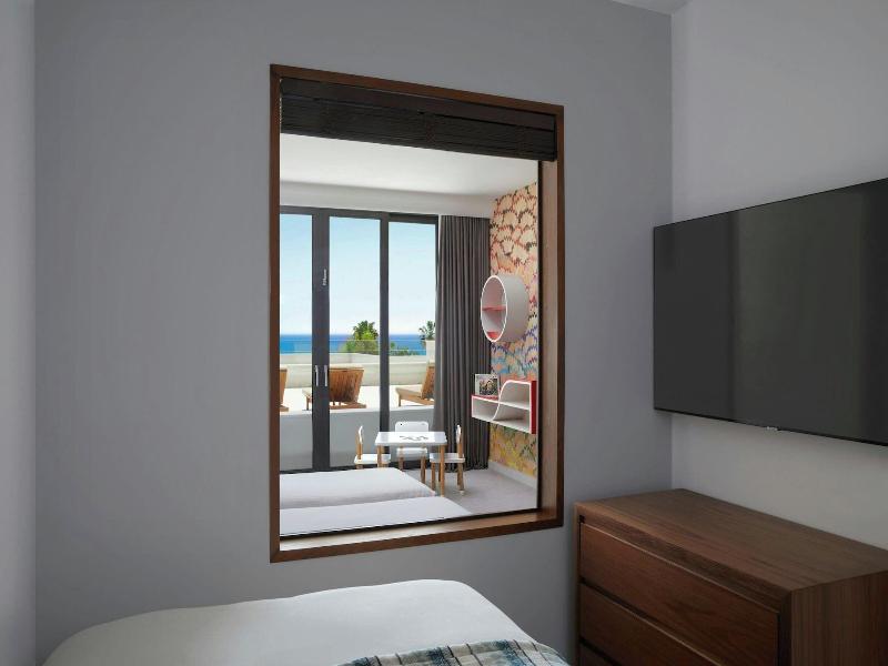 Parklane, a Luxury Collection Resort & Spa image