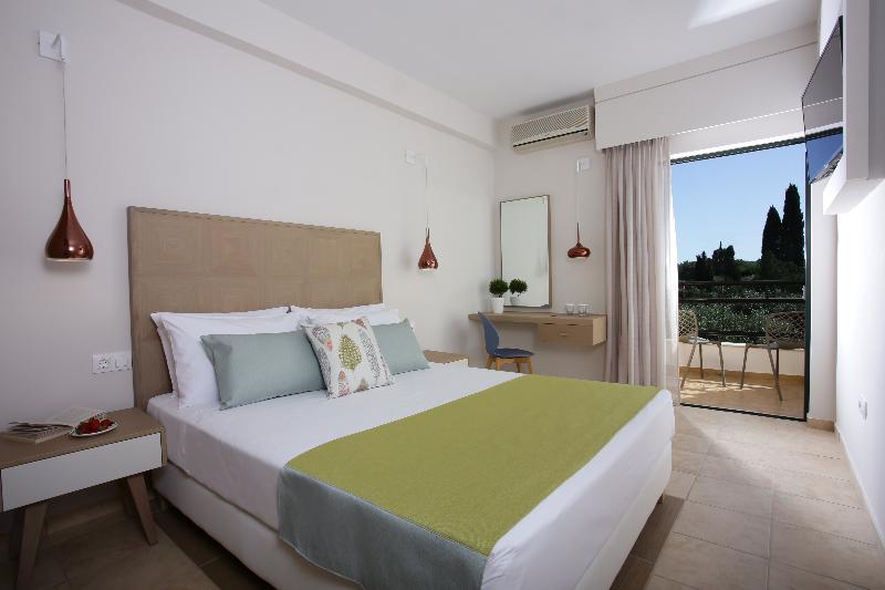 Paradise Hotel Corfu image