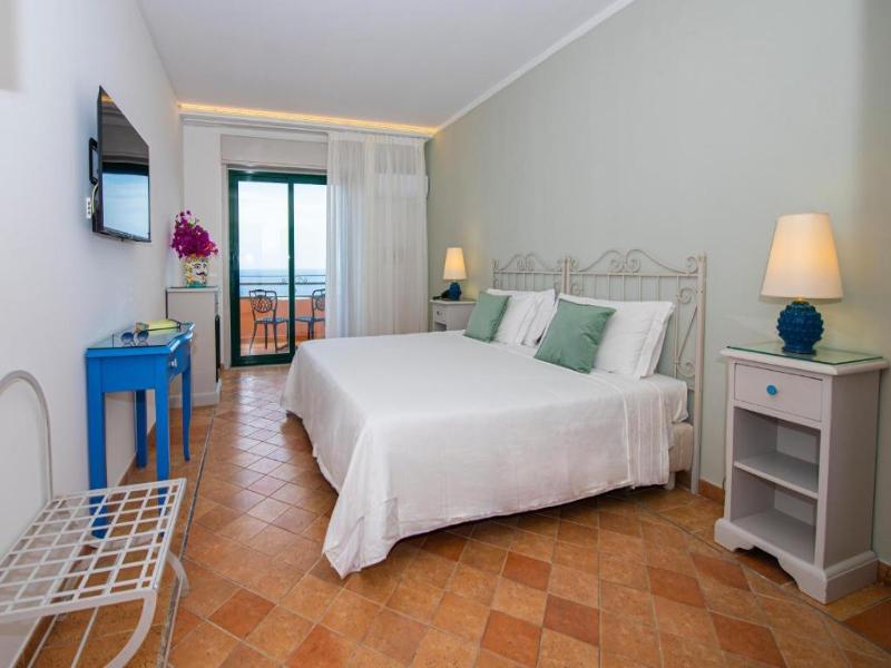 Baia Taormina Hotel CDS Hotels image