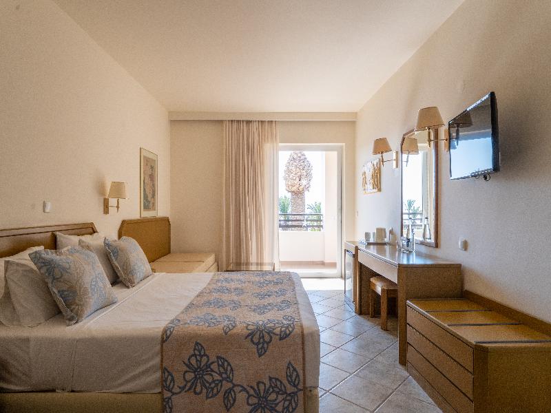 Iberostar Waves Creta Panorama & Mare image