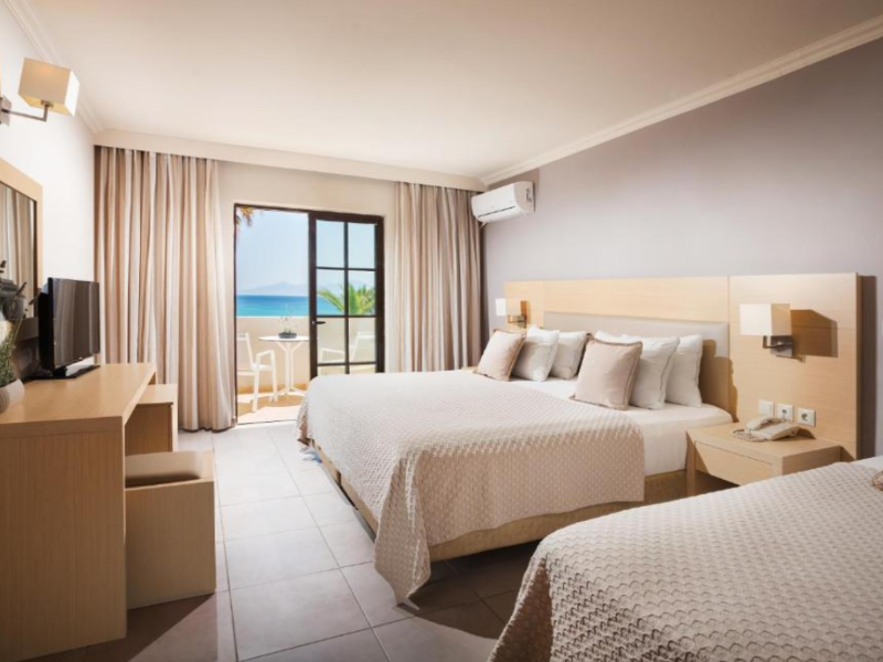 Porto Bello Beach image