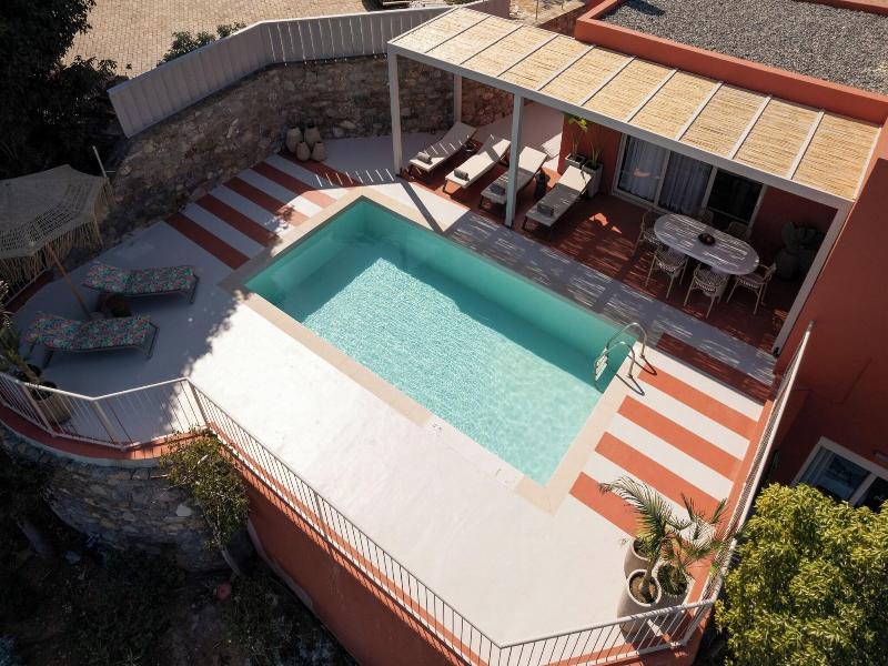 Pleiades Luxurious Villas