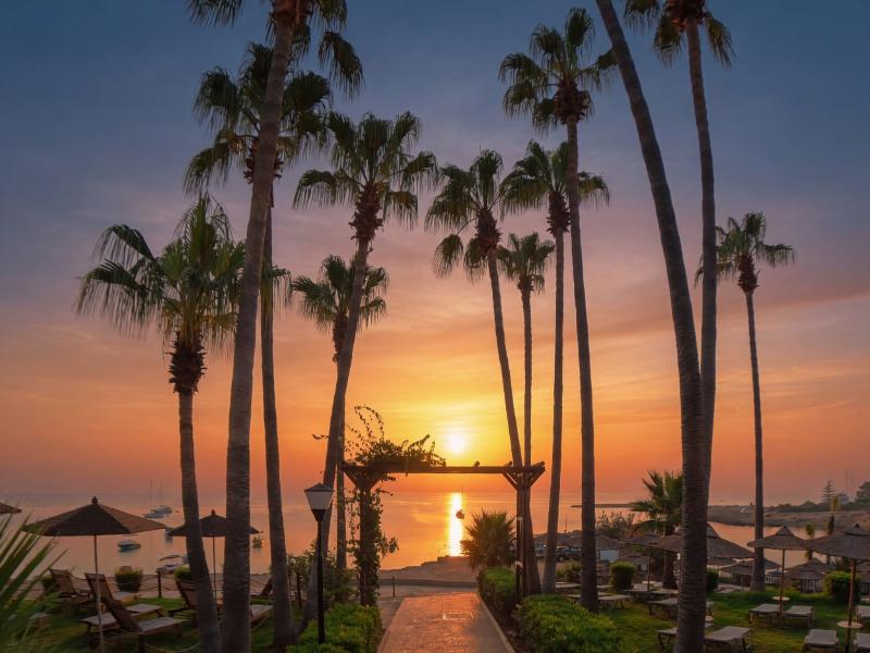 Cavo Maris Beach Hotel image